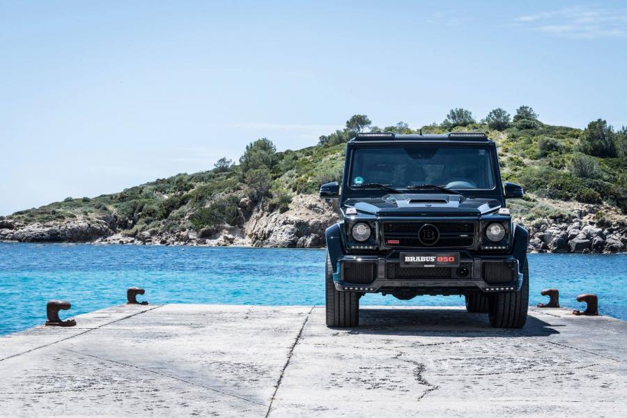  Mercedes-AMG G63 850 by Brabus 2017 года  (фото 9 из 27)